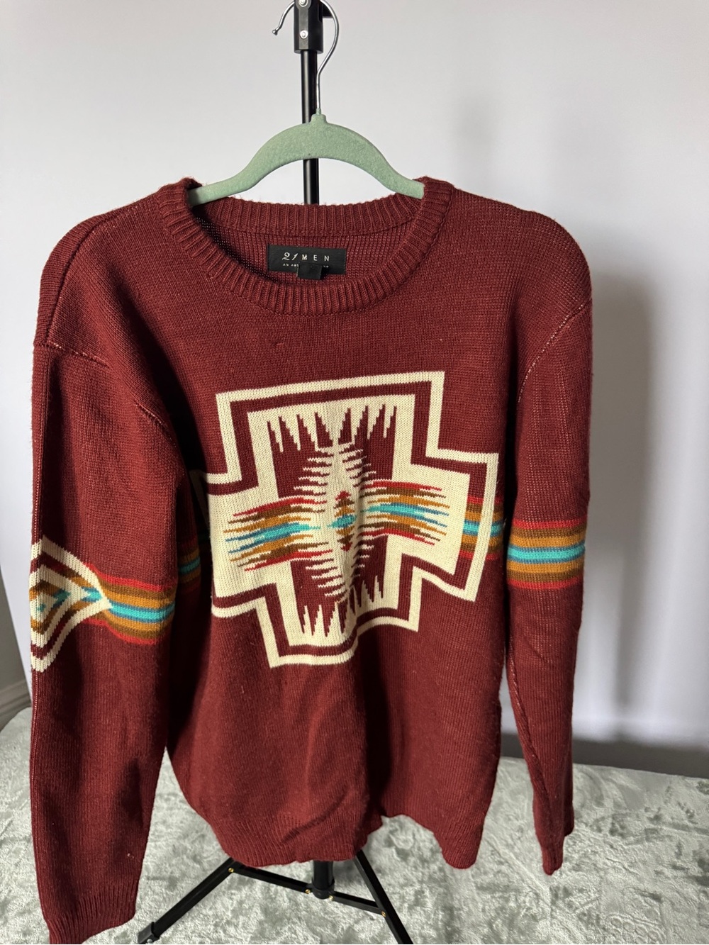 21men Maroon Geometric Southwestern Crewneck Sweater